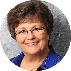 Deanna M  Walls available notary in Lakeview, OR - 97630