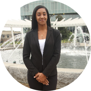 Sheqwena-Crenshaw-Notary-Public-In-Charlotte-NC-ZigSig